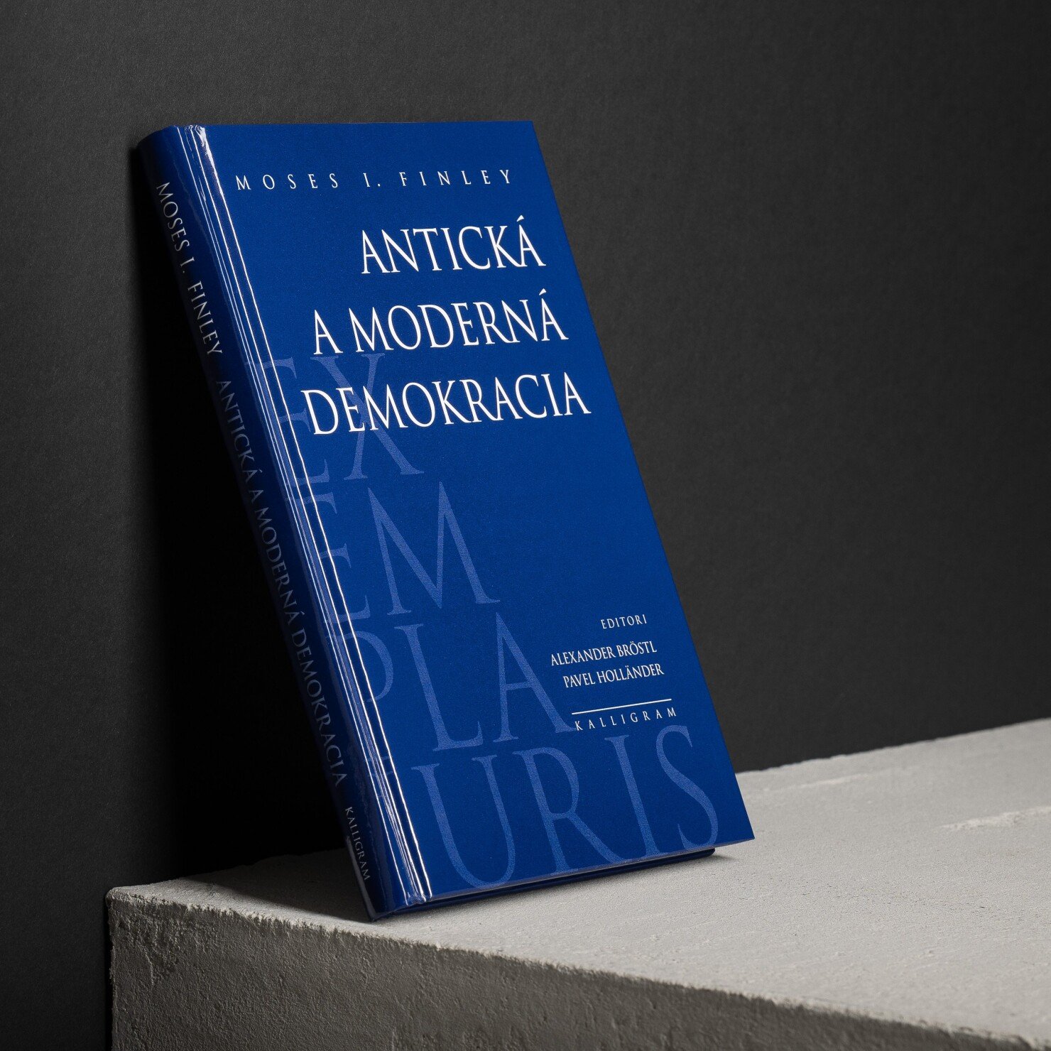Antická a moderná demokracia